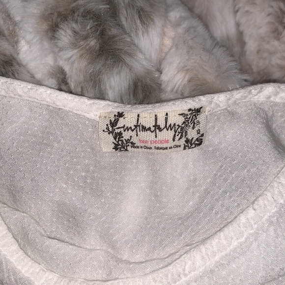 Free People white tank - Picture 2 of 5